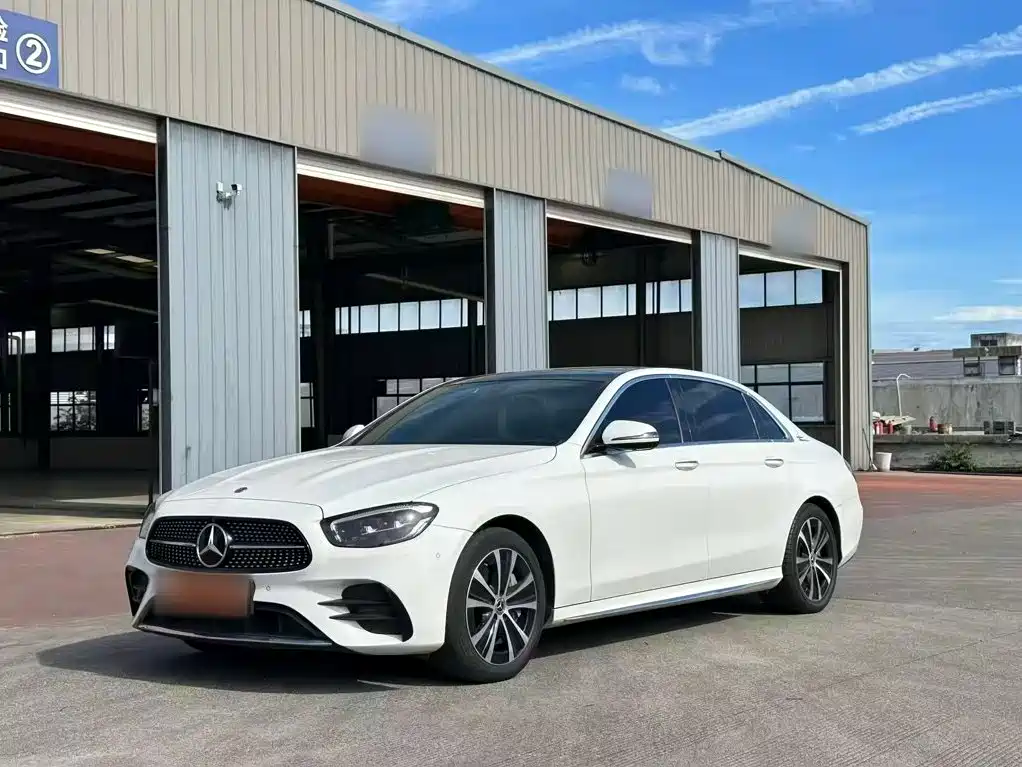Mercedes-Benz E-Class New Energy — миниатюра 2