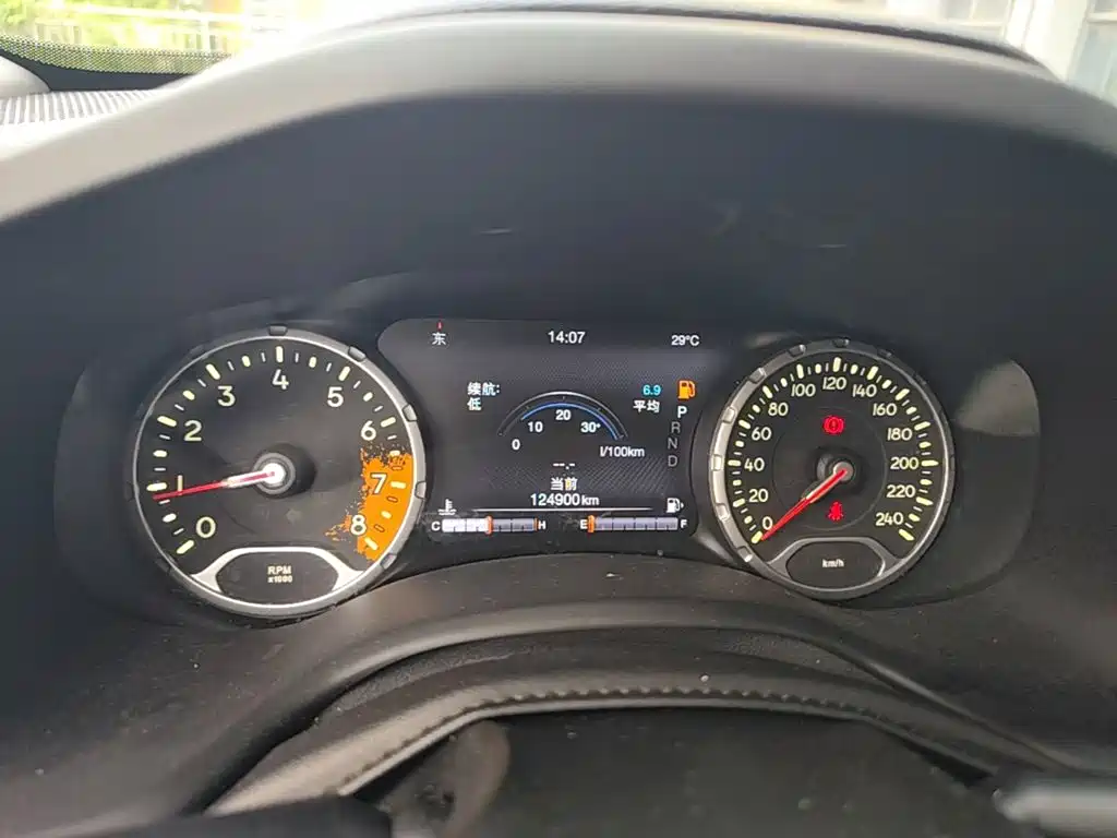 Jeep Renegade — миниатюра 12