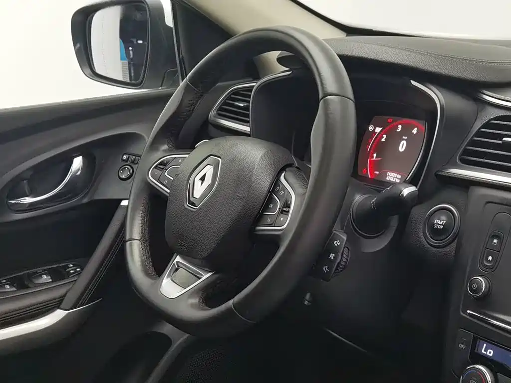 Renault Kadjar — миниатюра 22