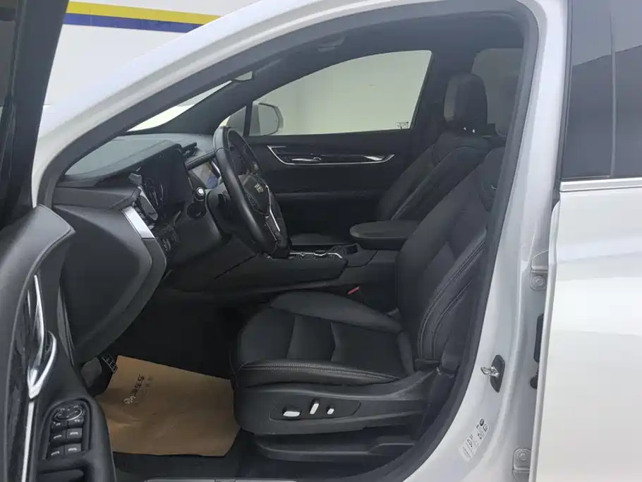 Cadillac XT5 — миниатюра 9