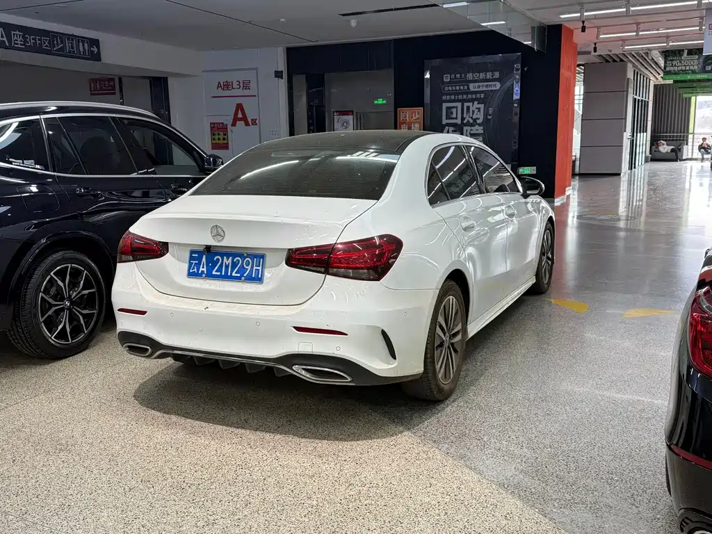 MERCEDES-BENZ A CLASS
