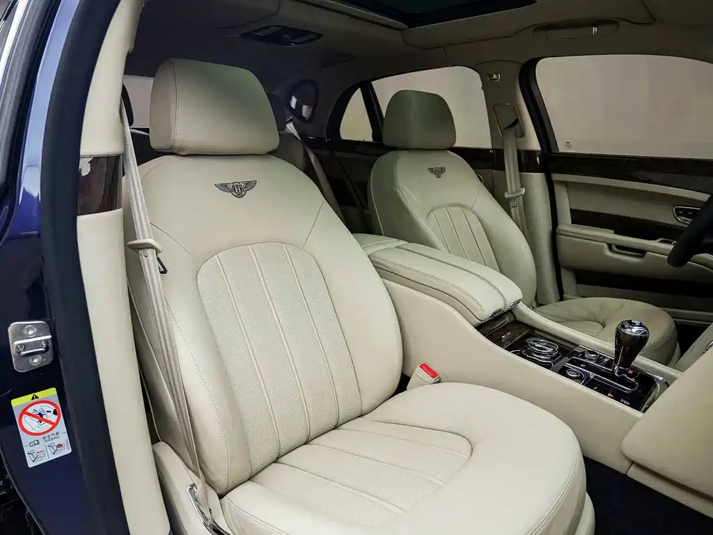 Bentley Mulsanne 6.8T Mulliner Special Edition, фото 12