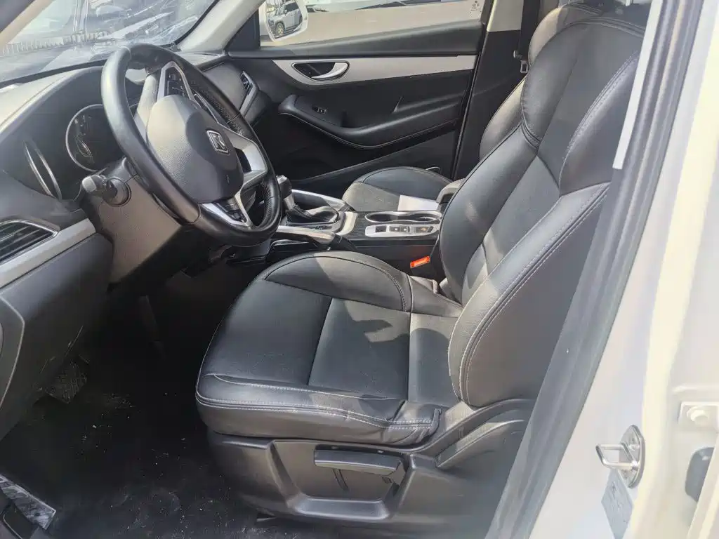 Zotye Zotye SR7 — миниатюра 3