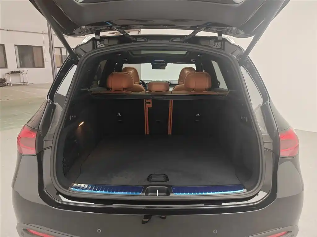 Mercedes-Benz GLC — миниатюра 13
