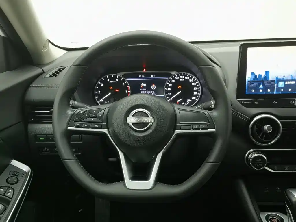 Nissan Sylphy — миниатюра 11