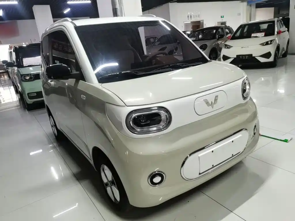 Wuling MINIEV — миниатюра 4