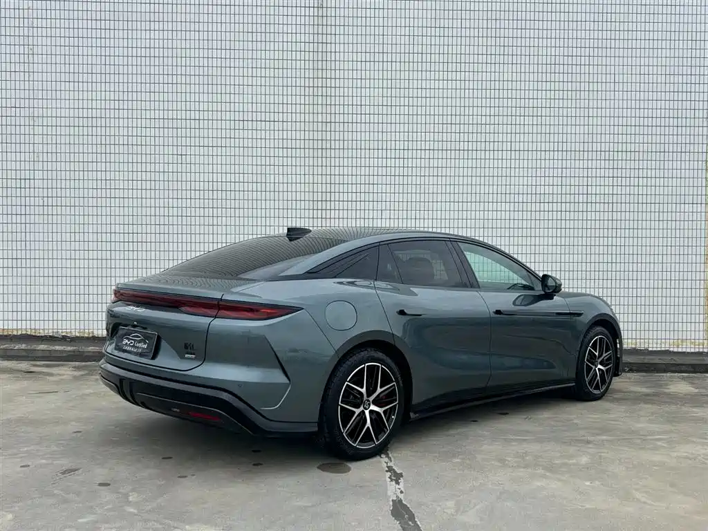 BYD Han L 2025 DM-p Flagship