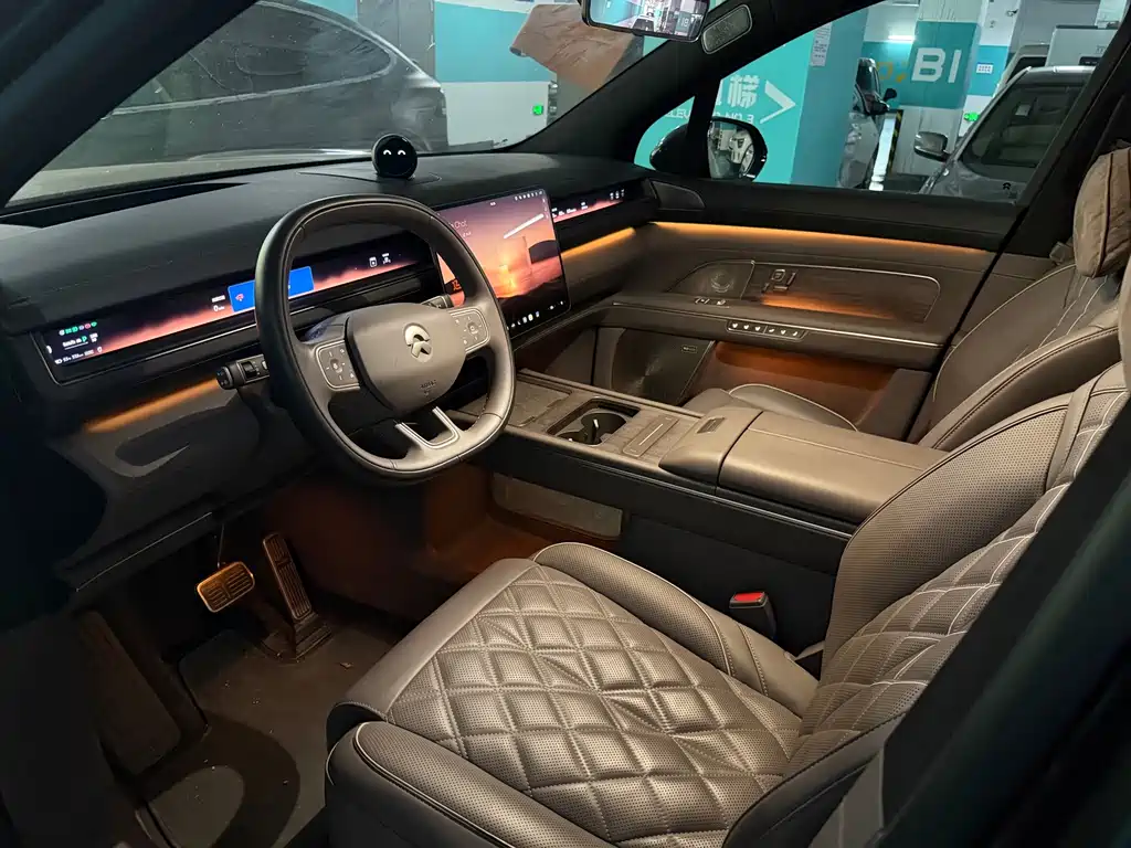NIO ES8 — миниатюра 2