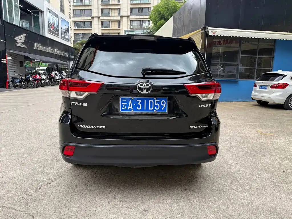 Toyota Highlander — миниатюра 4