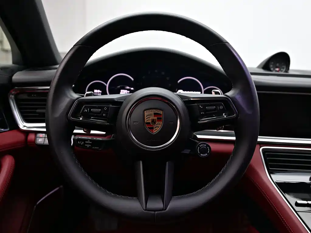Porsche Panamera — миниатюра 7