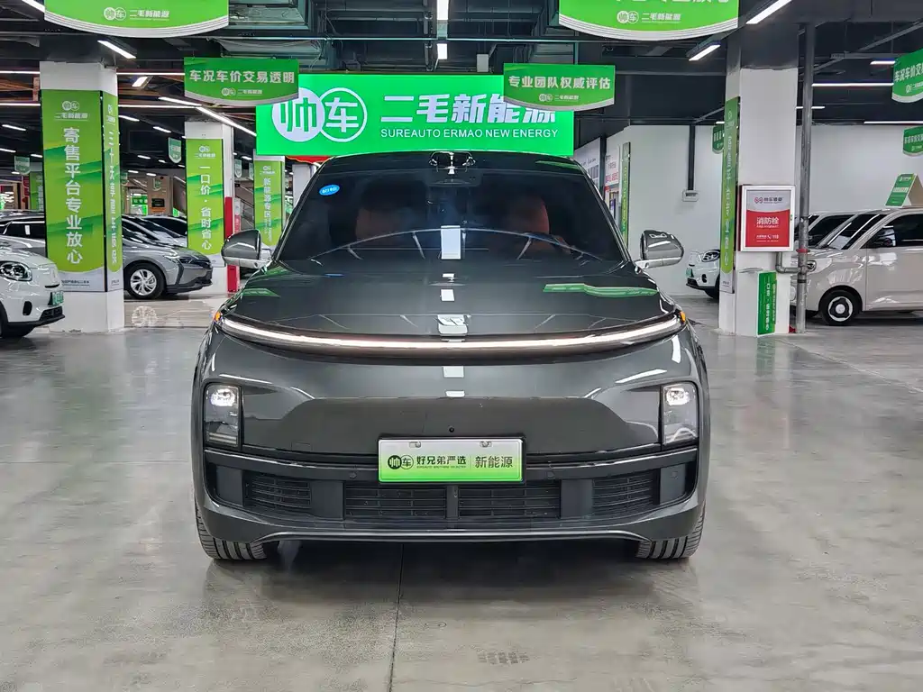 Li Auto Li L8 — миниатюра 2