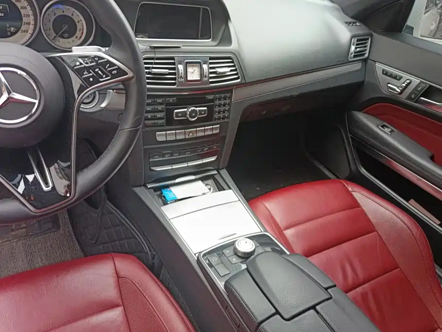 Mercedes-Benz E-Class (Import) — миниатюра 13
