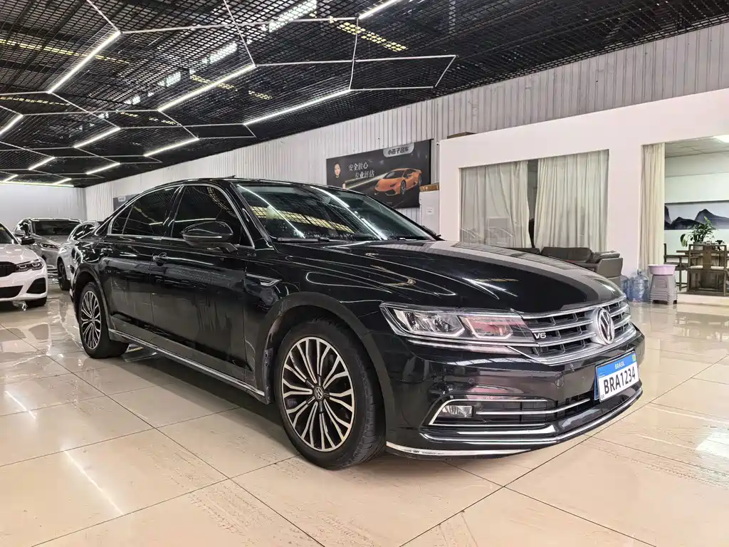 Volkswagen Phideon — миниатюра 3