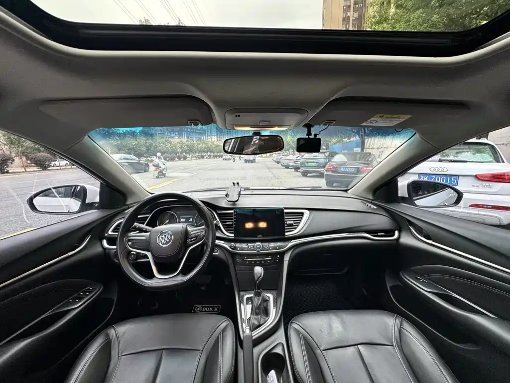 Buick Excelle — миниатюра 4