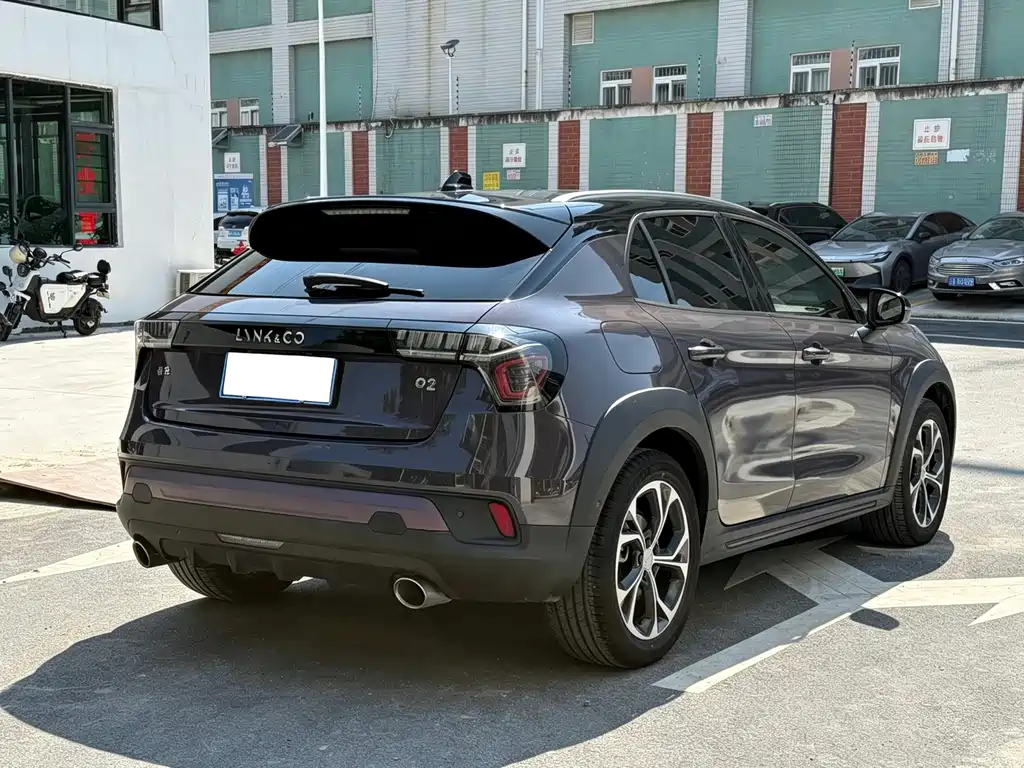 Lynk & Co 02 — миниатюра 4