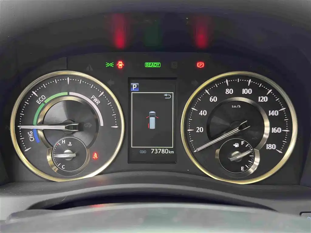 Toyota Vellfire — миниатюра 21