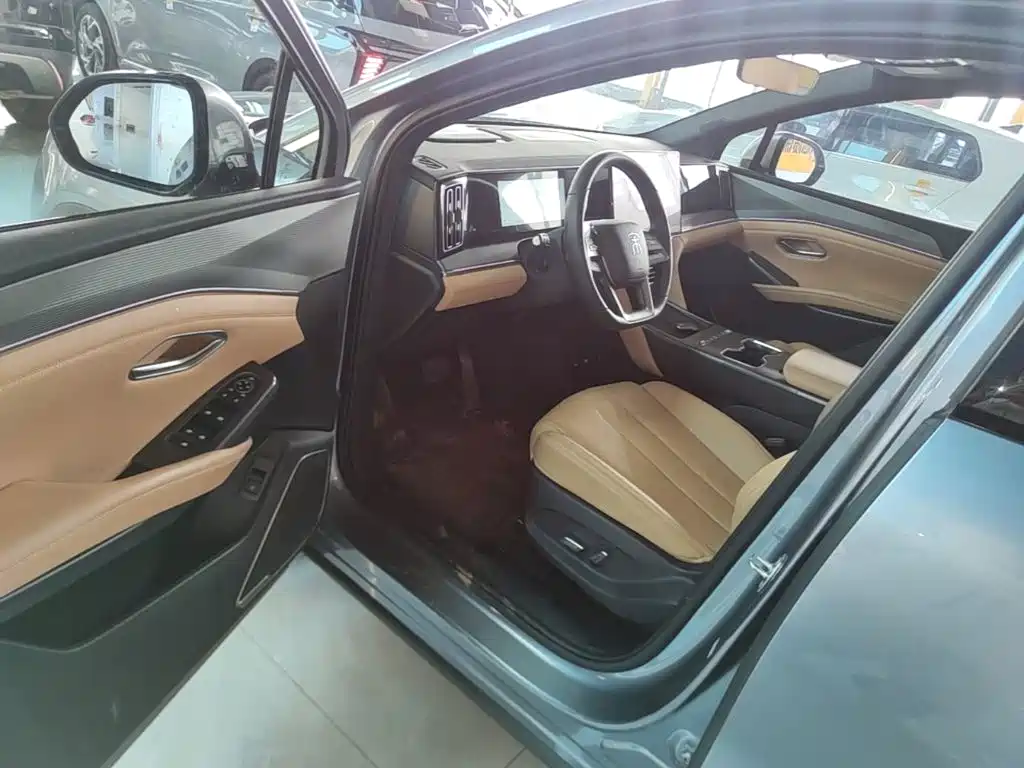BYD L DM-i — миниатюра 16