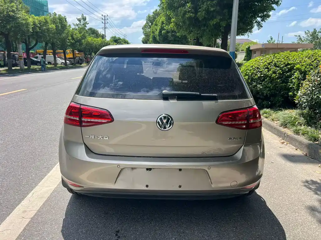 Volkswagen Golf — миниатюра 9