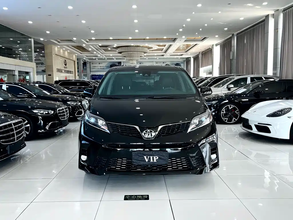 Toyota Sienna 2019 3.5L