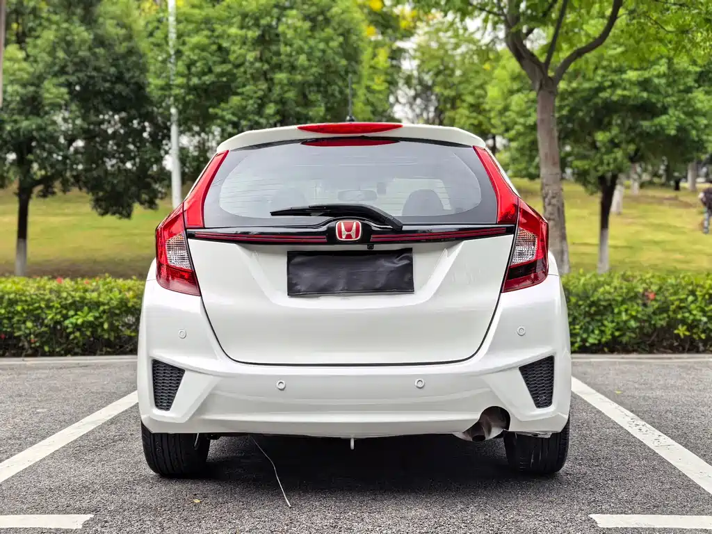 Honda Fit — миниатюра 14