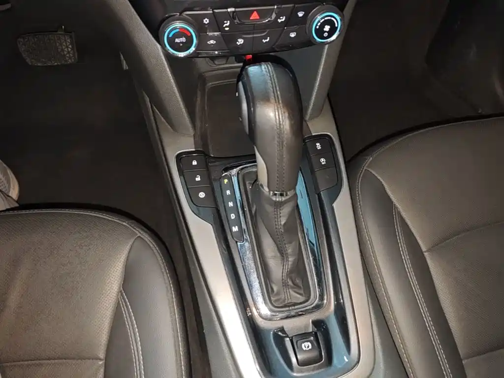 Chevrolet Malibu — миниатюра 14