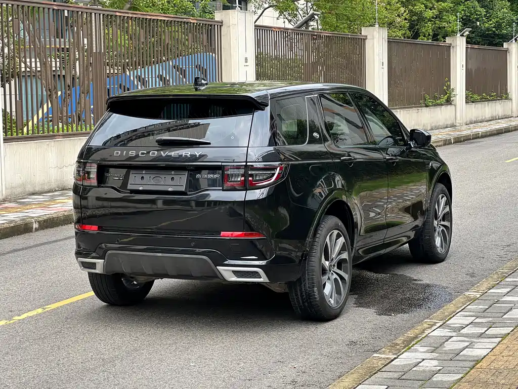 Land Rover Discovery Sport — миниатюра 8