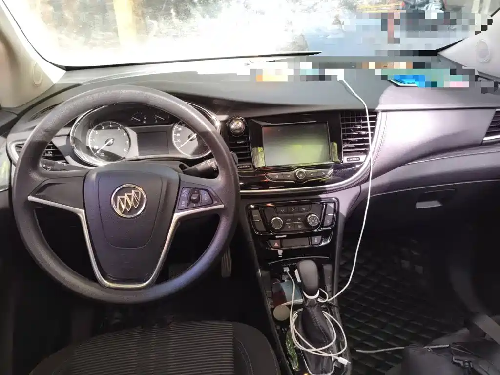 Buick Encore — миниатюра 10