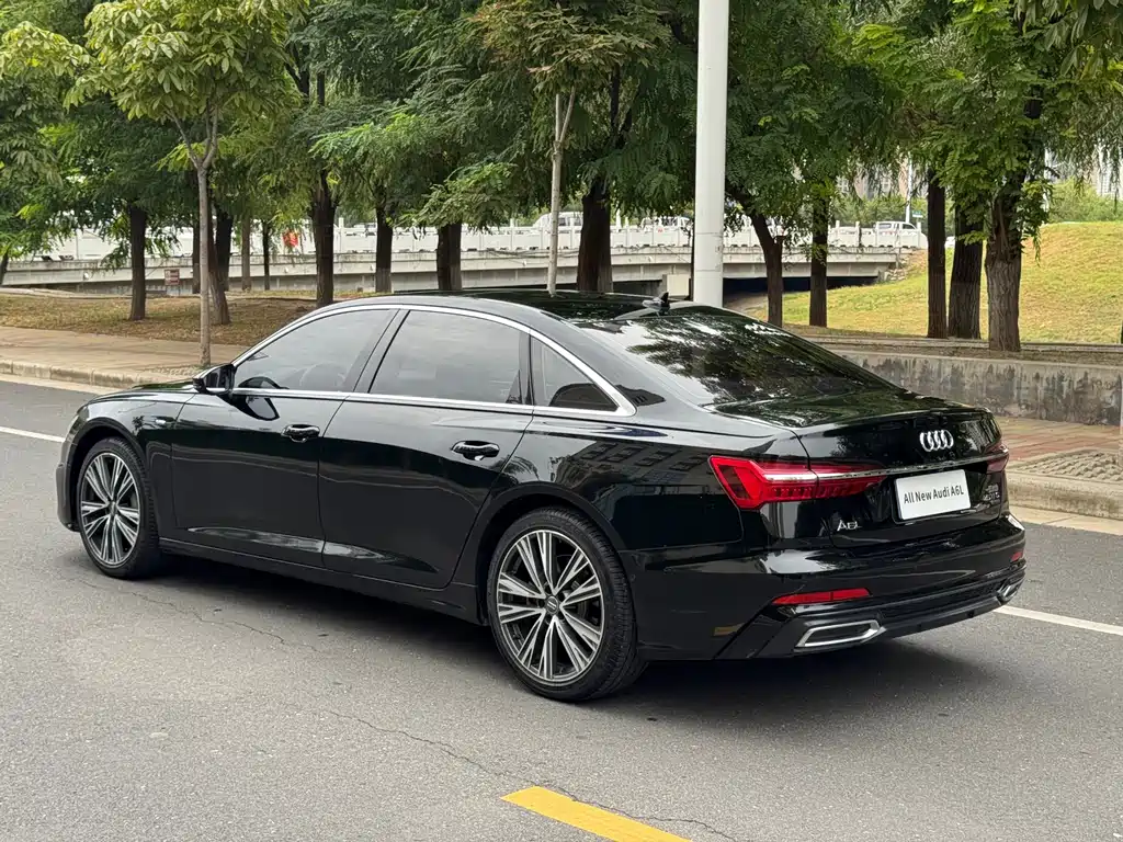 Audi A6L — миниатюра 9