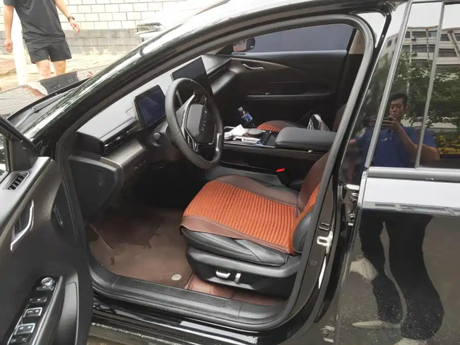 Wuling Xingguang — миниатюра 9