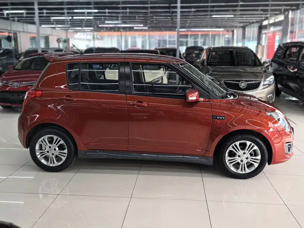 Suzuki Swift — миниатюра 6