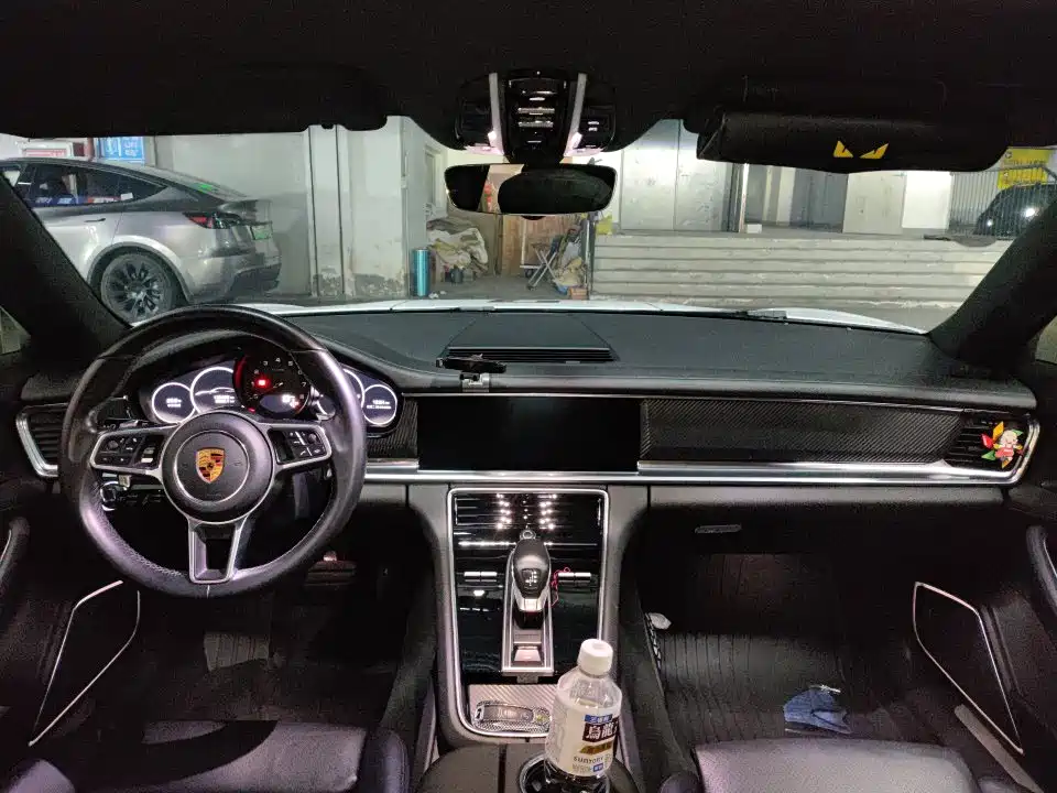 Porsche Panamera — миниатюра 5