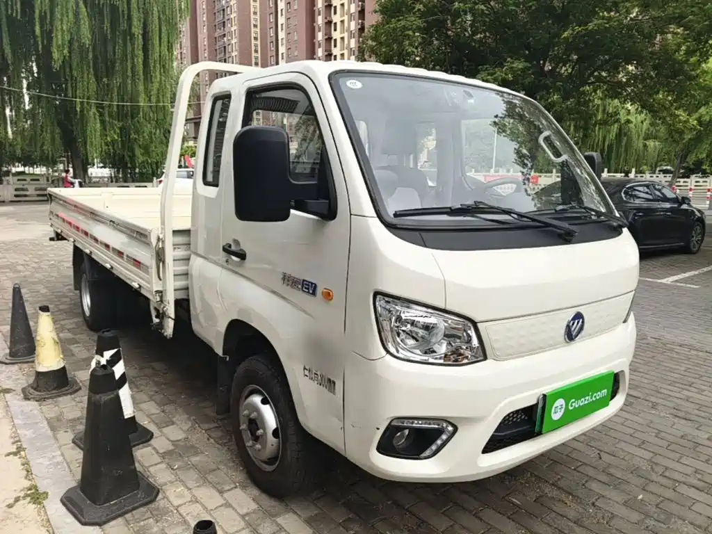 Foton Xiangling M New Energy — миниатюра 4