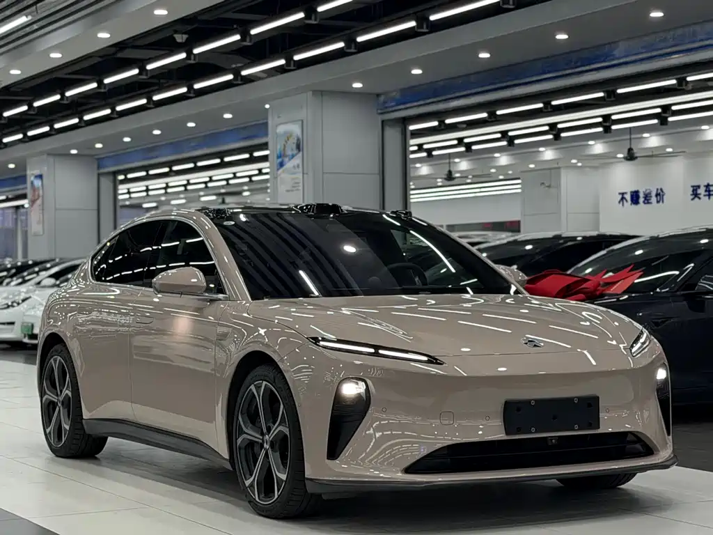 NIO ET5 — миниатюра 3