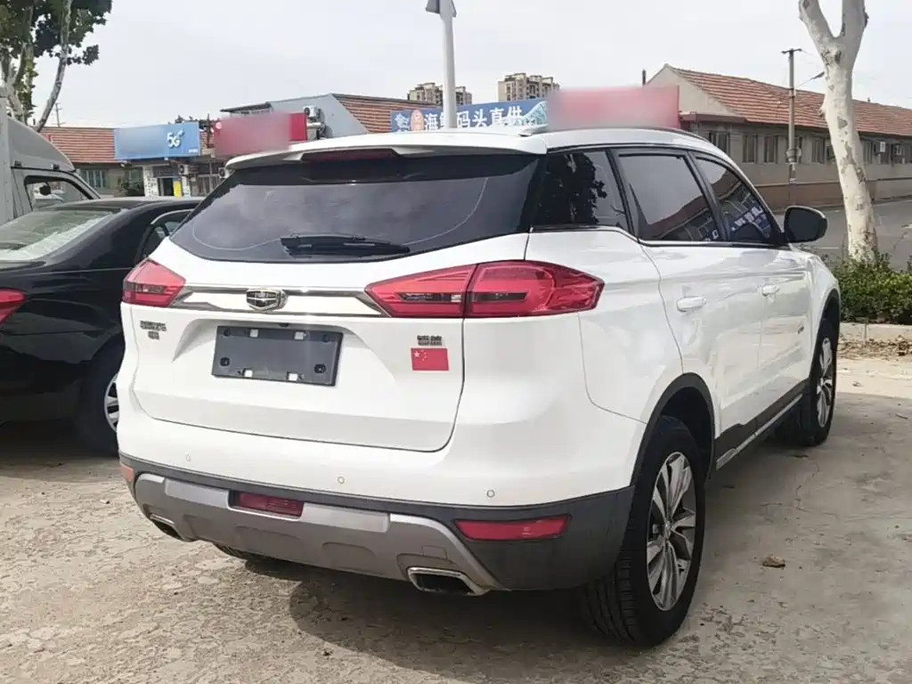 Geely Boyue — миниатюра 7
