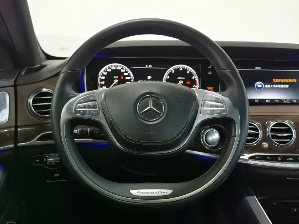 Mercedes-Benz S-Class — миниатюра 11