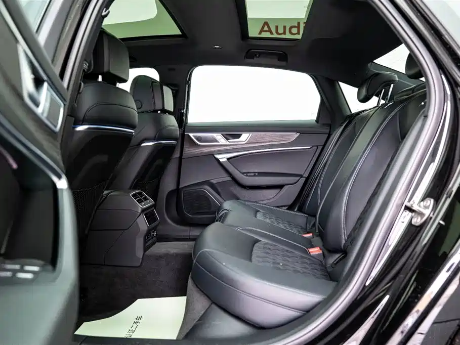 Audi A6L 2025 45 TFSI quattro
