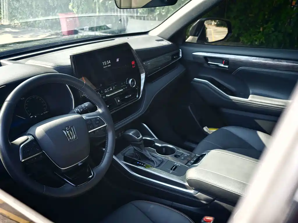 Toyota Crown Kluger — миниатюра 16
