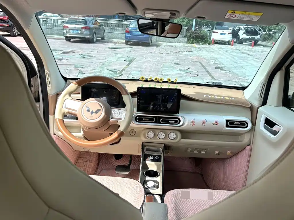 Wuling MINIEV — миниатюра 5