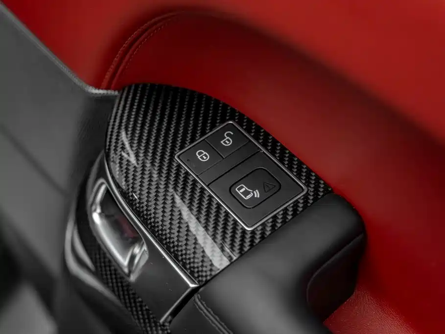 Land Rover Sport — миниатюра 28