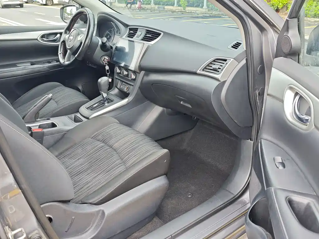 Nissan Sylphy 2019 1.6XE CVT Comfort