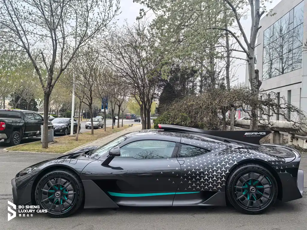 Mercedes-Benz AMG ONE 2023 1.6T AT