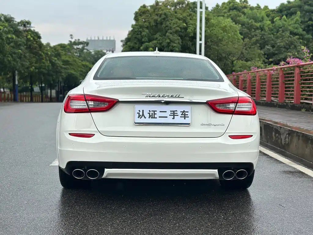 Maserati Quattroporte — миниатюра 5
