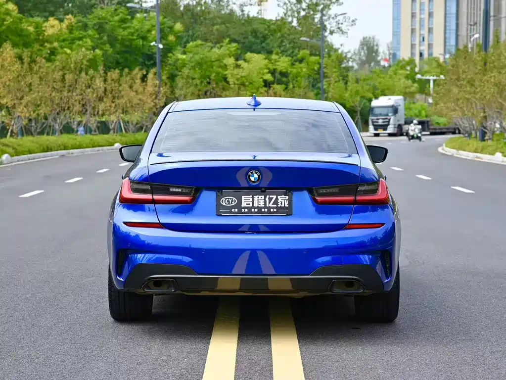 BMW 3 Series — миниатюра 17