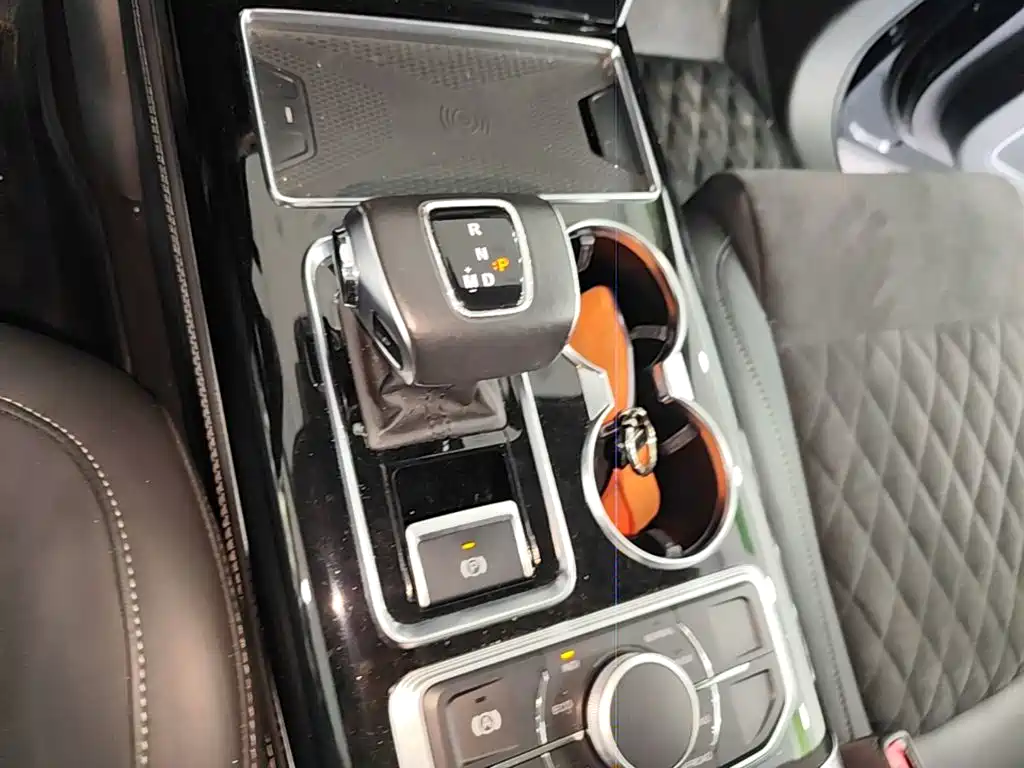 Hongqi Hongqi HS7 — миниатюра 14