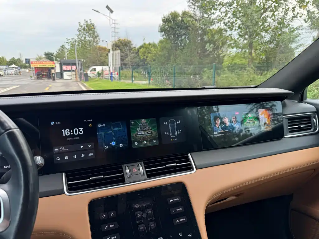 Li Auto Li ONE — миниатюра 7