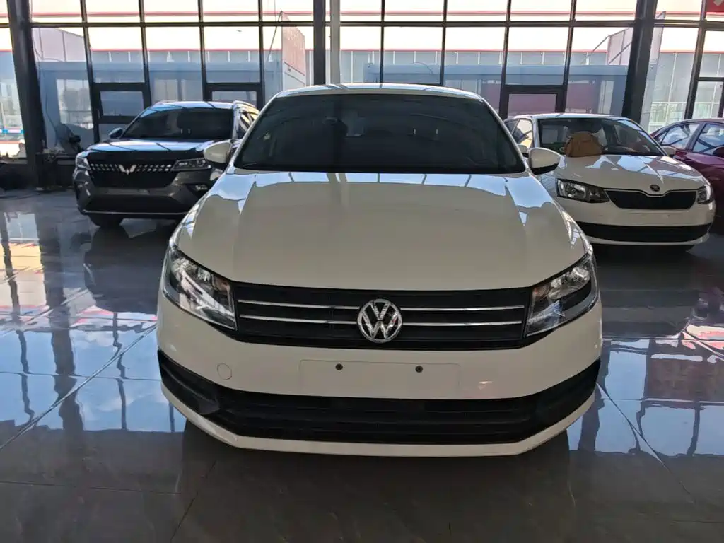 Volkswagen Santana — миниатюра 3