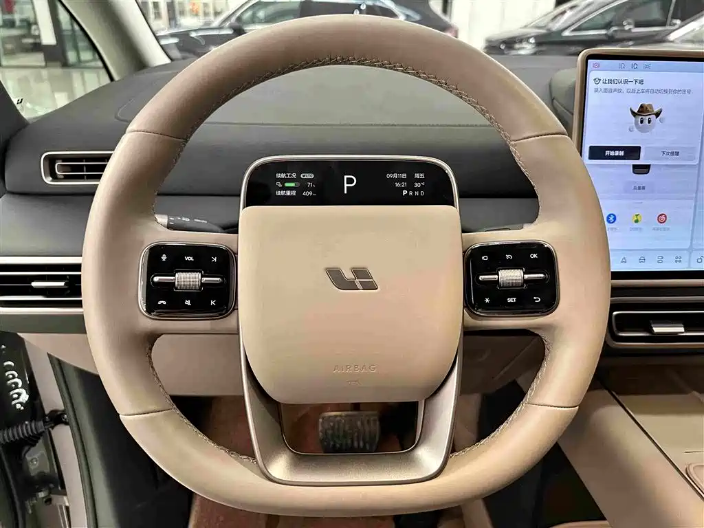Li Auto Li MEGA — миниатюра 7