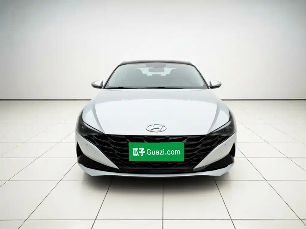 Hyundai Elantra — миниатюра 2