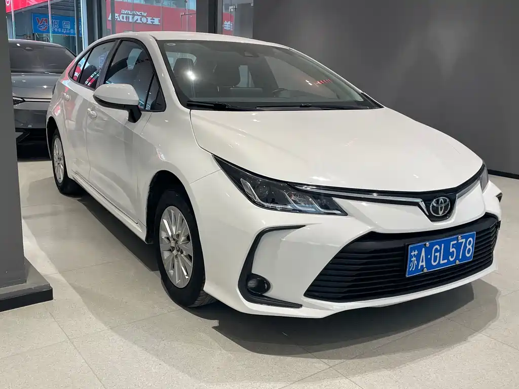 Toyota Corolla — миниатюра 3
