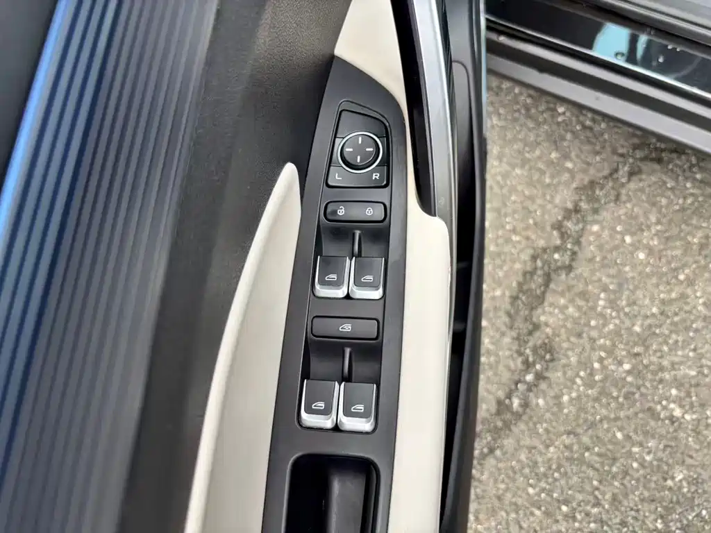 Geely Boyue — миниатюра 25